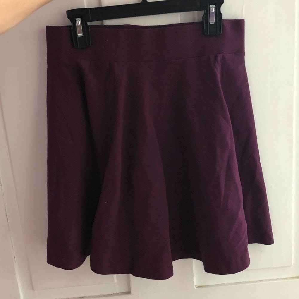 Maroon skater skirt